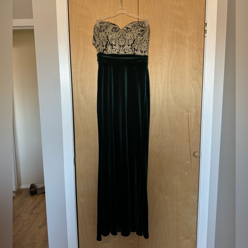 Once Worn Gold Embellished Velvet Green Gown, S